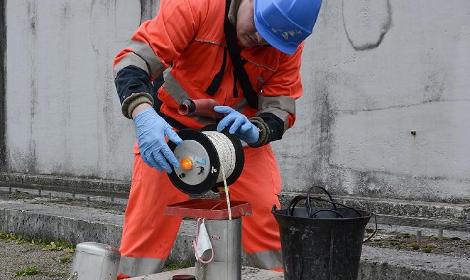 Surveillance de l’environnement : le rôle de l’hydrogéologie, science des eaux souterraines