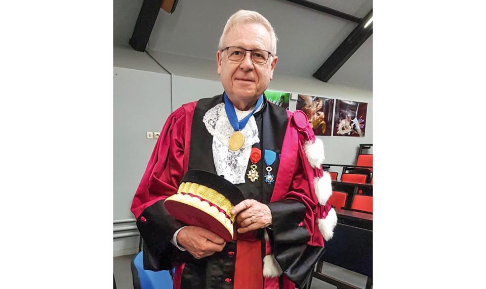 Rencontre avec le professeur Jacques Foos, passionné d’atomes